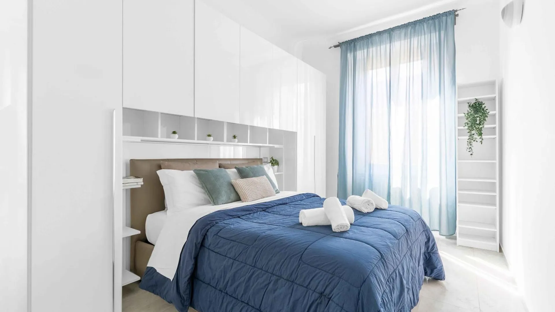 Bright Top-Floor Apt - 5Mins Milan Central Station